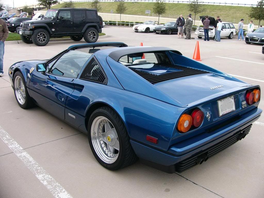 [Image: Ferrari328GTSblue5.jpg]
