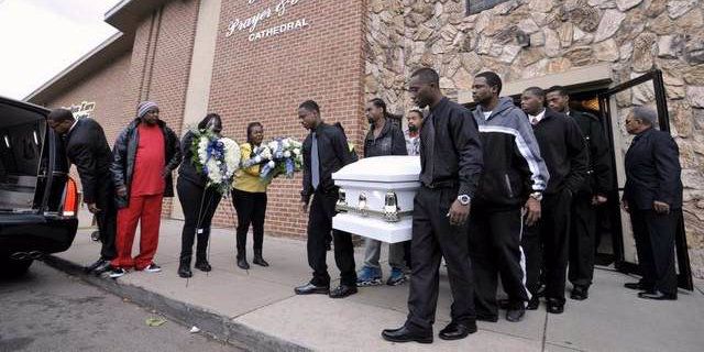  photo Renisha-McBride-funeral.jpg
