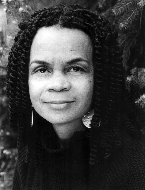  photo sonia-sanchez.jpg