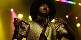 Lauryn Hill Charts For the First Time Since 1999