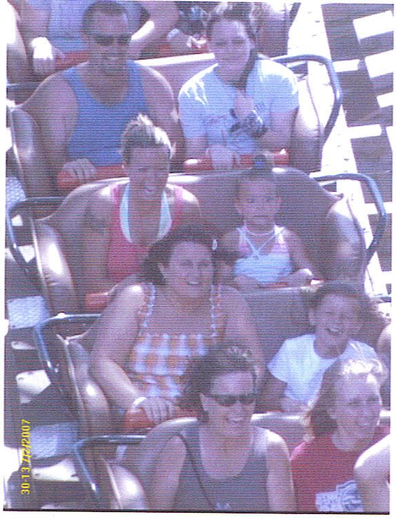 funny roller coaster pictures. funny rollercoaster times