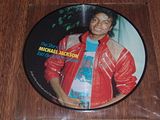 th_MaterialMichaelJackson038.jpg