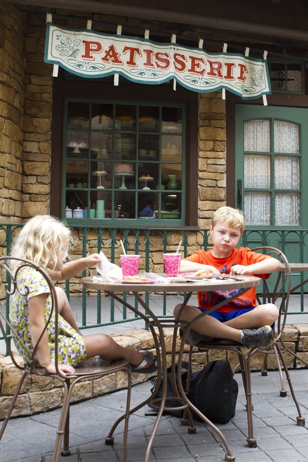 Sep2012_DisneyWorld_7985_blog.jpg